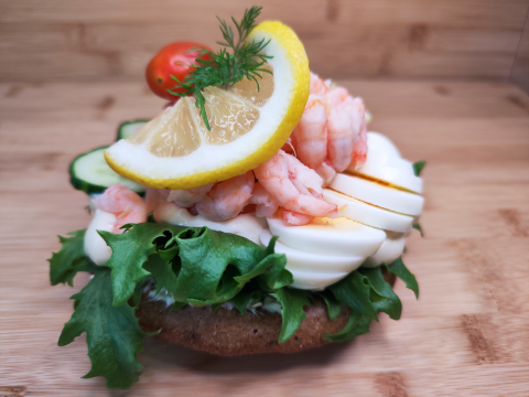 Bild på Räksmörgås på mörkt bröd