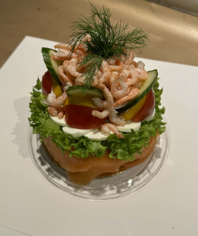 Bild på Räk&lax tårta