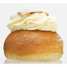 Bild på BAGERIETS SEMLOR, BACK OM 20 ST