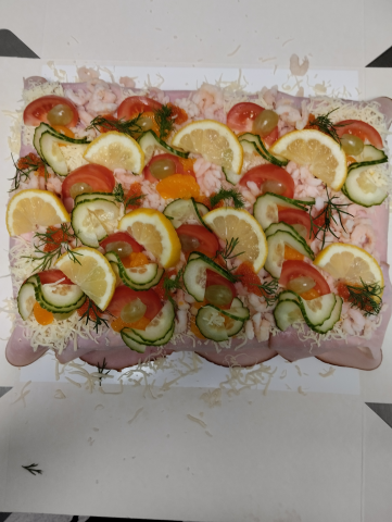 Bild på Smörgåstårta räkor/skinka